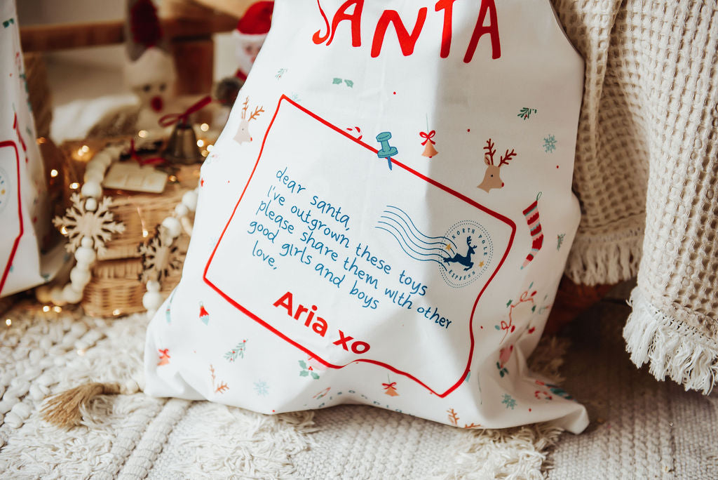 Image of exclusive Petite Maison Play personalised Old Toys For Santa sack