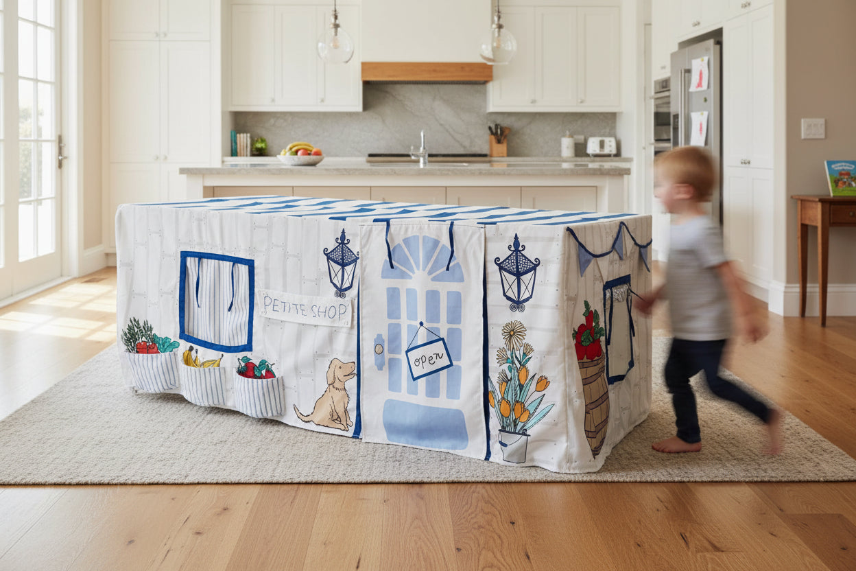 Petite maison play Table Tent Cubby house with design of a petite shop in a kitchen 